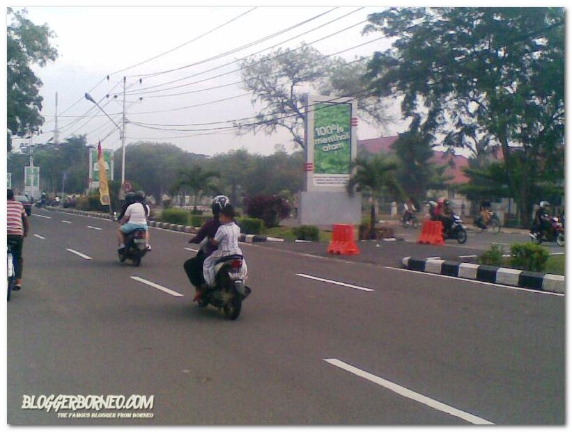 Putaran Jalan Depan Mega Mall Pontianak