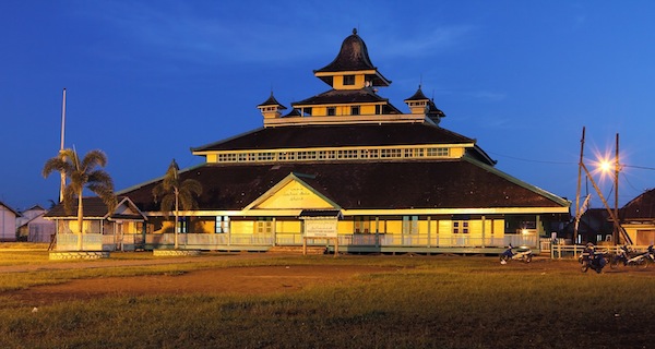 Masjid Jami Pontianak Menjelang Maghrib