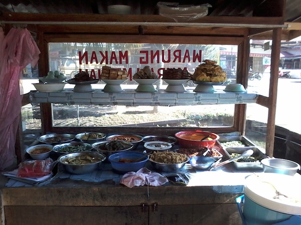 Warung Makan Purnama - Etalase