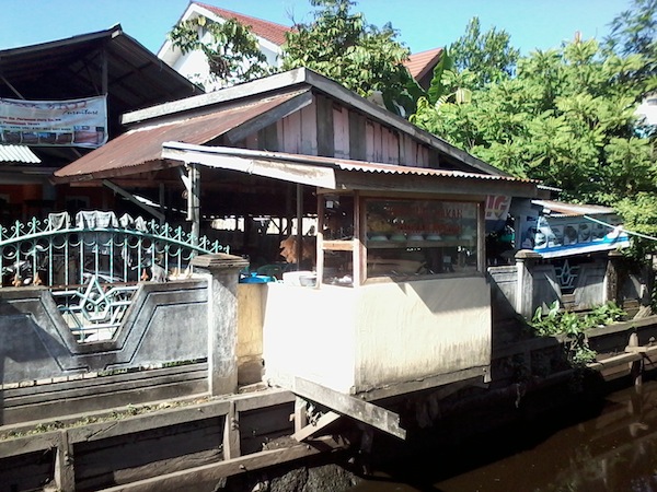 Warung Makan Purnama - Tampak Depan