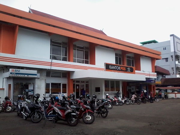 Kantor PT POS Indonesia di Pontianak Kalimantan Barat