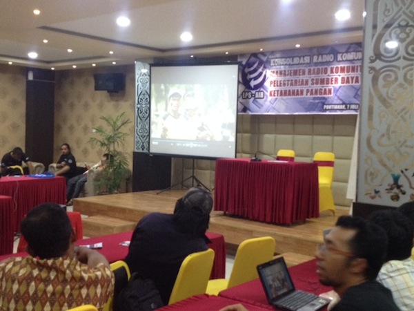 Nobar Assadesa Pontianak - LPS Air Radio Komunitas