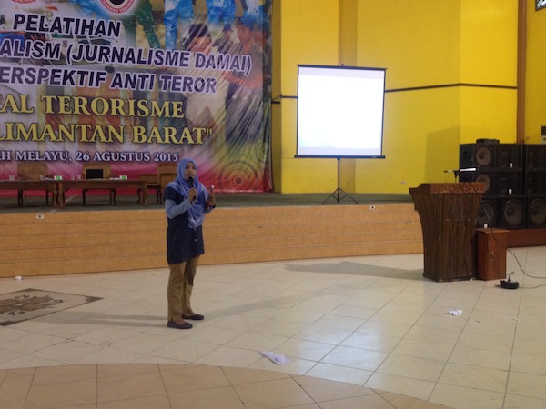 Farninda Aditya dari Club Menulis IAIN Pontianak