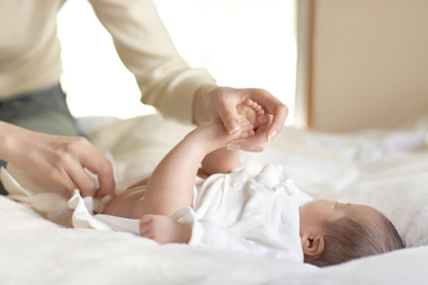 Mengatasi Ruam Popok pada Bayi