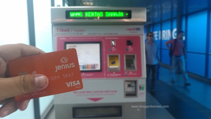 Mesin Pembelian Tiket Monorail Otomatis
