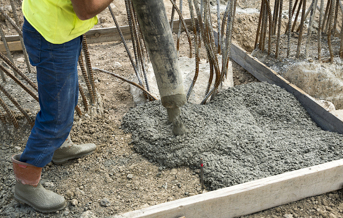 Membangun Rumah dengan Beton Instan