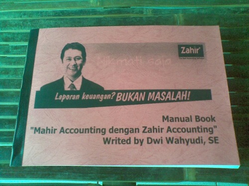 Modul Panduan Kursus Komputer Akuntansi Zahir Accounting