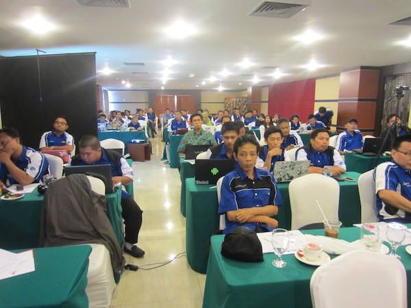 Para Peserta Rakernas Relawan TIK Indonesia 2014 Manado