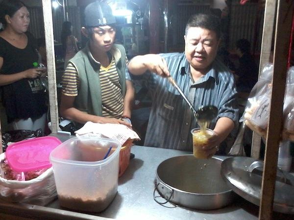 Best Service untuk Pelanggan Tau Swan Pontianak